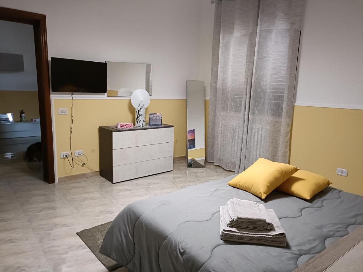 Casa Vacanze Campi Salentina Dış mekan fotoğraf